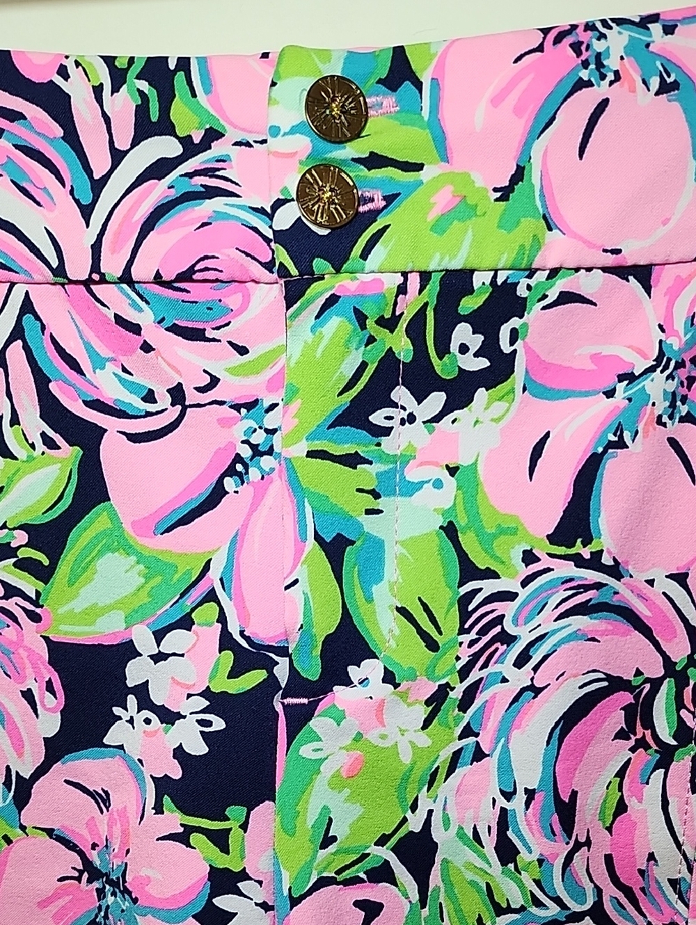 Lilly Pulitzer Luxletic Bettina UPF 50+ Navy Tall Order Bermuda Shorts Size 12 - Picture 7 of 16